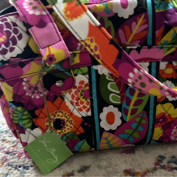 NWT VERA Bradley Colorful Floral Women's Bag - Picture 4 of 8